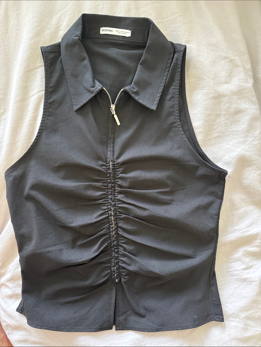 Bershka Black Collared Sleeveless Zip-Front Ruched Camisole